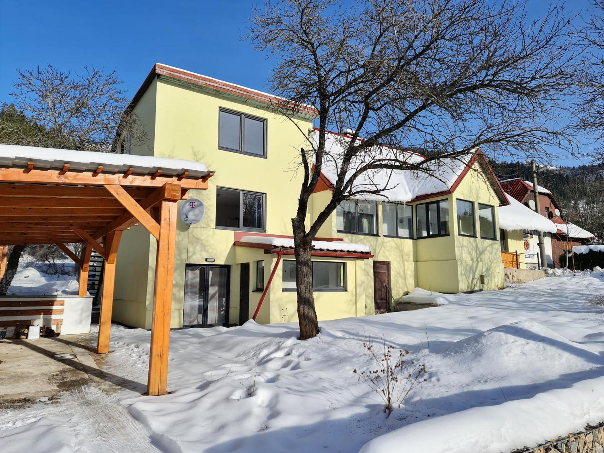 Cely Apartmanovy Dom Donovaly-Hanesy Bagian luar foto